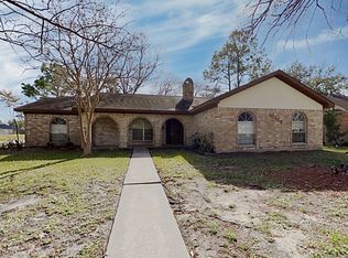 10458 Shell Rock Rd, La Porte, TX 77571