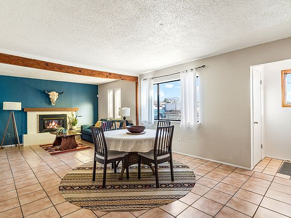 4th image of 2833 Siringo Rd