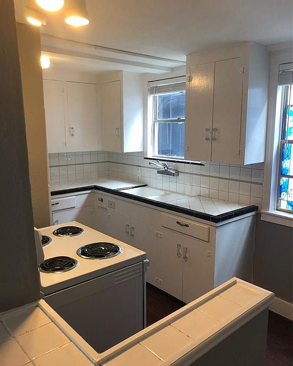 1st image of 2613 Crocker St APT 3