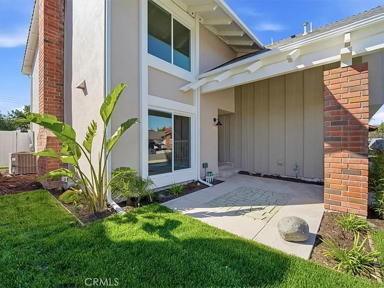 1613 Darcy Ave — Photo 57