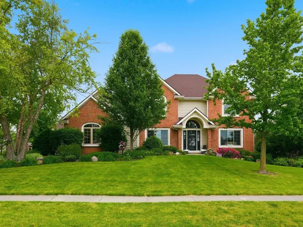 2306 Longleaf Dr, Fort Wayne, IN 46814