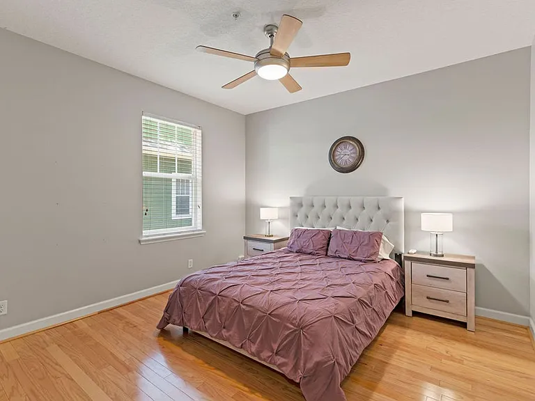 833 N Fern Creek Ave — Photo 13