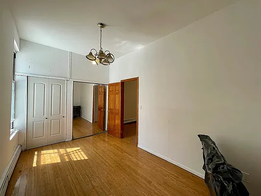 Rented by Mauro Bros Real Estate Services LLC | media 9