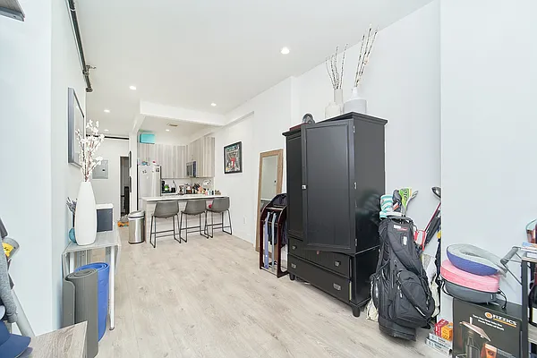 Rented by Living New York | media 5