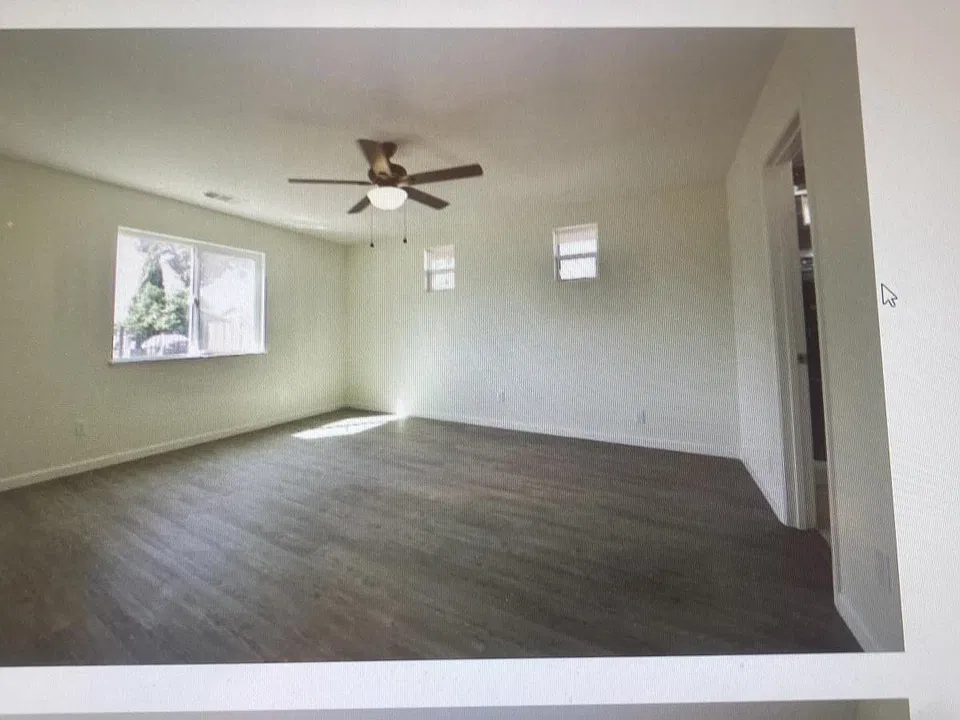 1709 Shaddox Ave