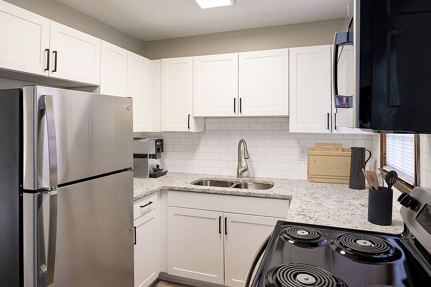 Newly Renovated Two Bedroom Townhome at Retreat at Kannapolis