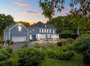 46 S Hampton Rd, Amesbury, MA 01913