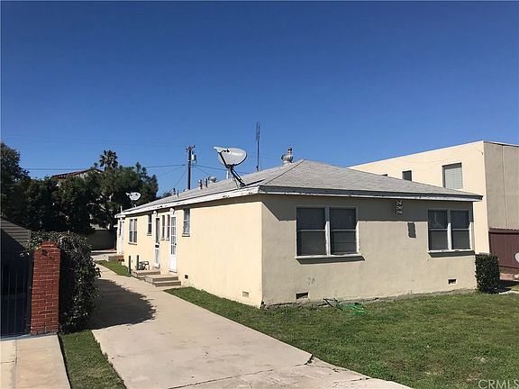 2nd image of 2741 -2745 Cabrillo Ave