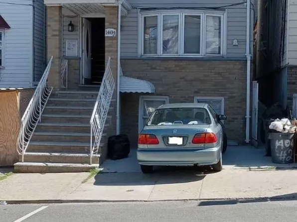 1404 14th St, North Bergen, NJ 07047
