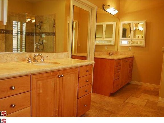 4th image of 12940 Agustin Pl