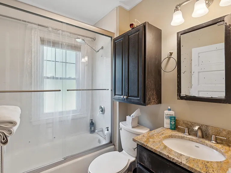 79 Clinton St #2 — Photo 6