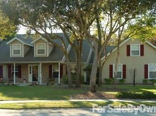 1070 Spring Oak Dr, Melbourne, FL 32901