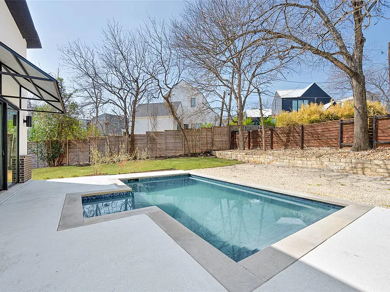 1119 Fairmount Ave — Photo 33
