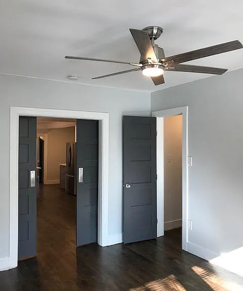 6343 Richmond Ave — Photo 4