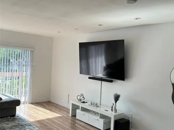 7810 Camino Real #I-306, Miami, FL 33143