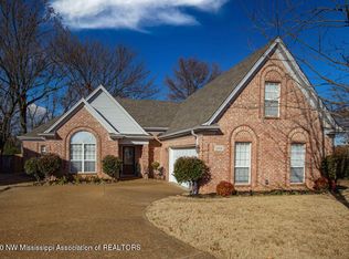 1515 Saddlebrook W, Hernando, MS 38632