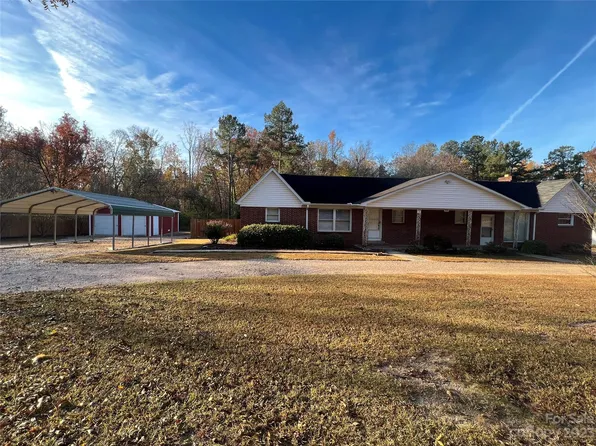 829 Corriher St, Kannapolis, NC 28081