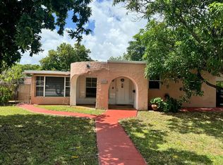 6485 Miramar Pkwy, Miramar, FL 33023