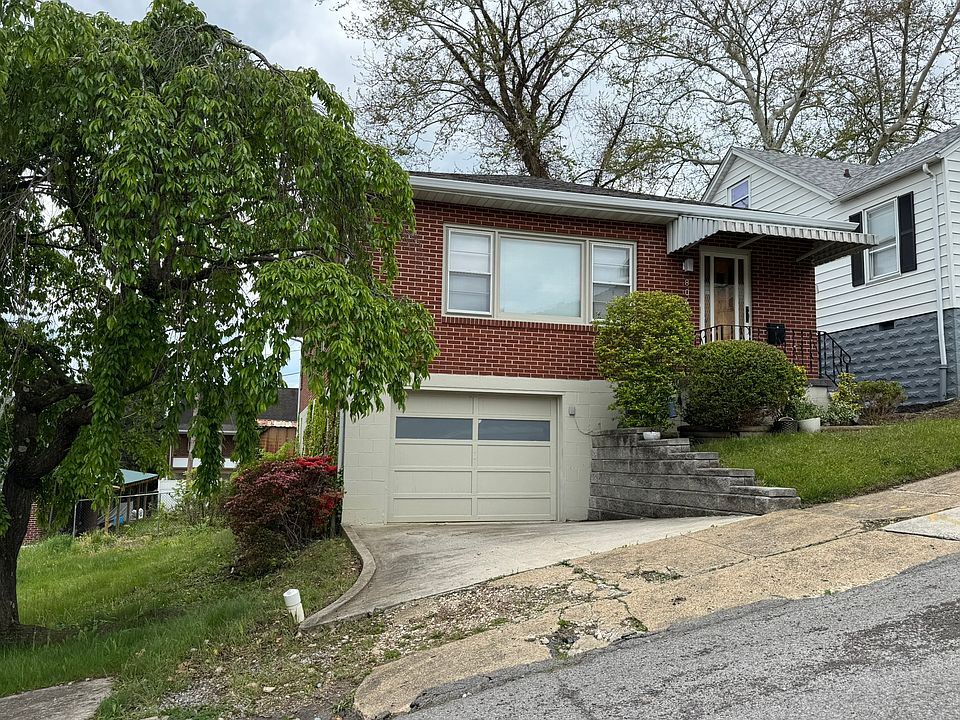 1st image of 804 Elmwood Ln