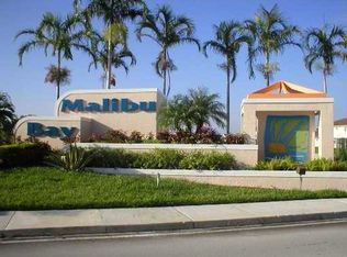 532 NW 208th Ter, Pembroke Pines, FL 33029