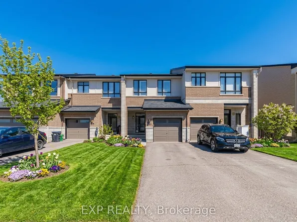 605 Tennant Way, Ottawa, ON K4M 0C6