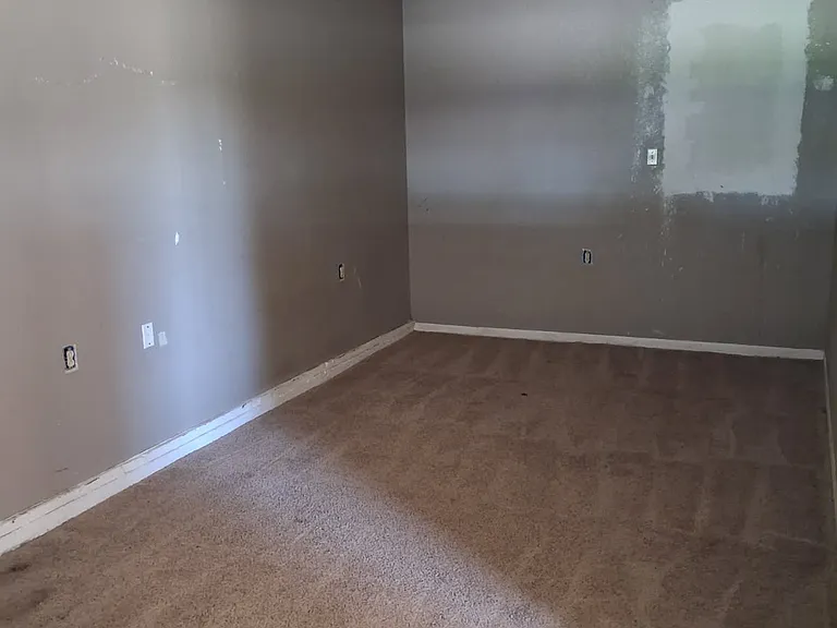 1424 Pine St — Photo 9