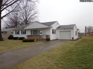 322 Reeves Ave, Dover, OH 44622
