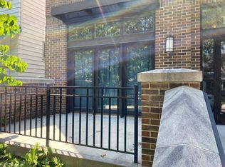 1126 Center St W APT 1, Rochester, MN 55902