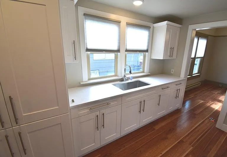 524 NE 2nd Ave — Photo 4