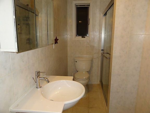 downstairs full bath