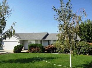 2591 Bombing Range Rd, West Richland, WA