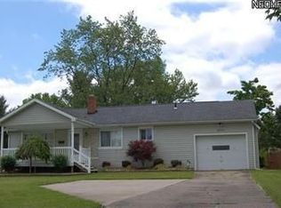 2403 Canfield Rd, Youngstown, OH 44511