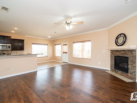 3rd image of 3112 Botticelli Ave