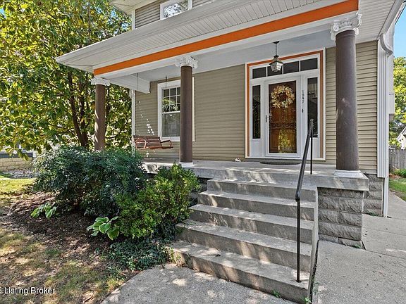 4th image of 1947 Deer Park Ave