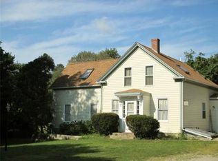 462 Reed Rd, Dartmouth, MA 02747