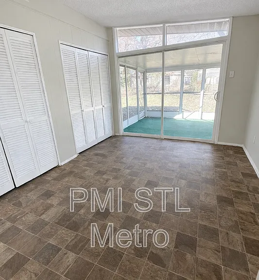 8439 Alder Ave — Photo 4