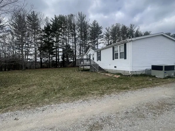 988 Womack Rd, McMinnville, TN 37110