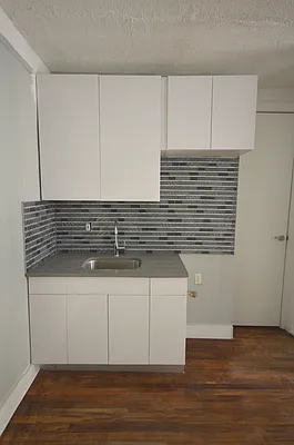 Rented by Swythe, Inc. | media 16