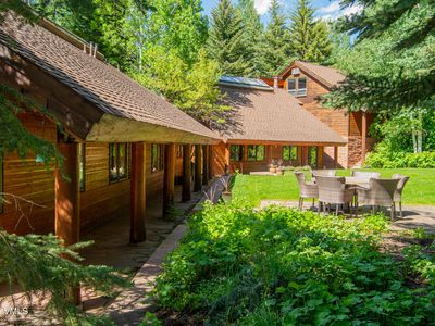 1461 Greenhill Ct #A, Vail, CO, 81657