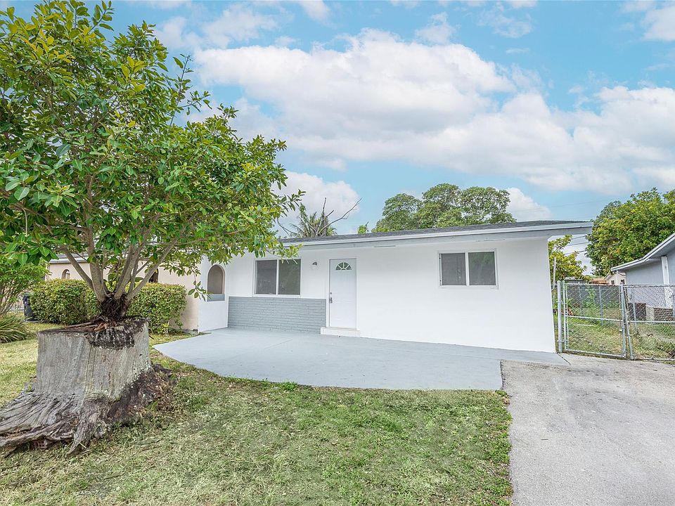 1st image of 1921 SW 66th Avenue