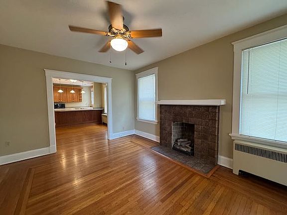 3rd image of 2635 Highland Ave APT 2