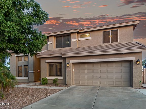 2nd image of 3307 E LOWELL Avenue
