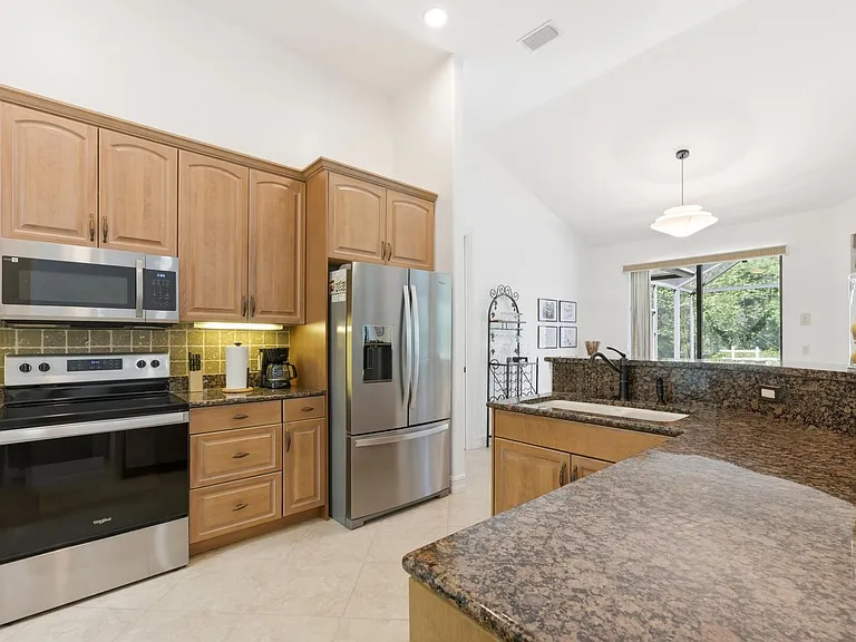 18127 Royal Hammock Blvd — Photo 15