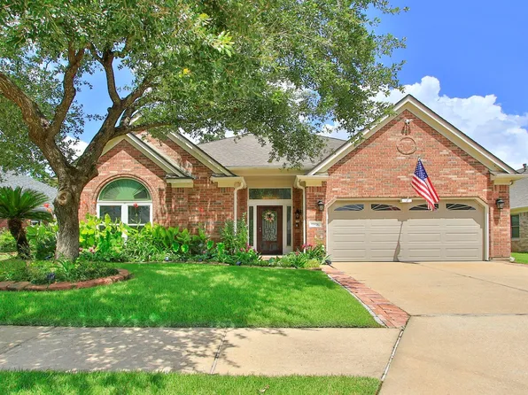 13606 Treebank Ln, Houston, TX 77070
