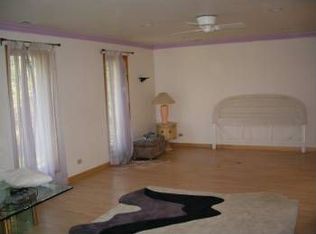 5 Timber Ln, Northbrook, IL 60062