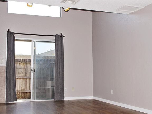 4th image of 4315 Palm Ave APT 115