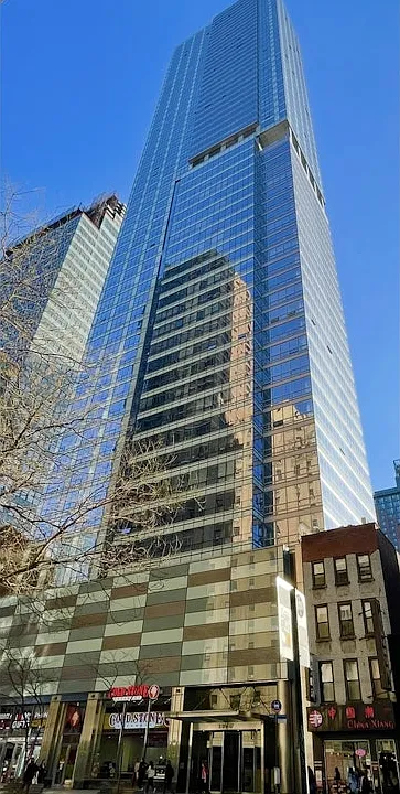 350 W 42nd St #4G
