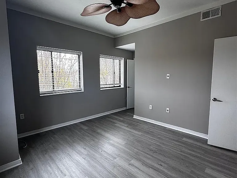 715 N Church St #408 — Photo 14