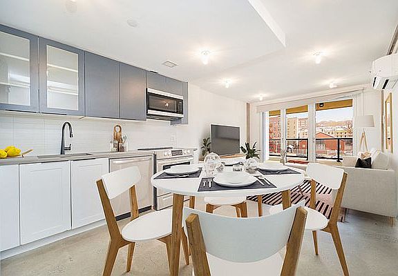 2nd image of 1580 Nostrand Ave #512
