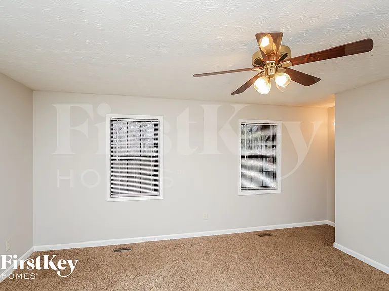 2475 Smith Ave SW — Photo 12